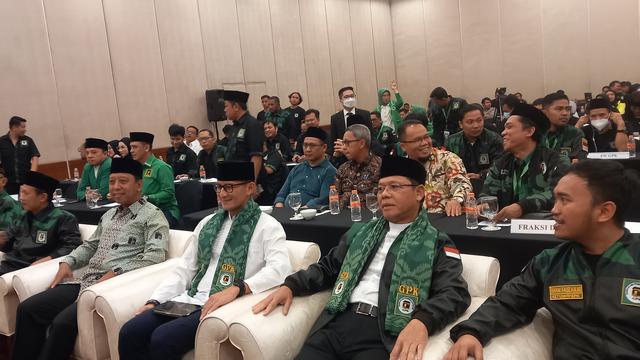 Kode Keras Sandiaga Uno 'Ngebet' Pengin Jadi Cawapres Ganjar